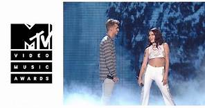 The Chainsmokers - Closer ft. Halsey (Live from the 2016 MTV VMAs)