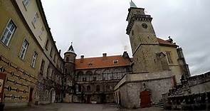 Schloss Hrubá Skála (Schloss Groß Skal) und die Groß-Skaler Felsenstadt in Tschechien