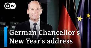 German Chancellor Olaf Scholz urges solidarity in his first New Year’s address | DW News