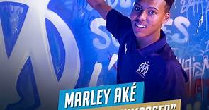Marley Aké signe pro