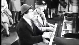 MARX BROTHERS' PIANO DUET - A Classic Clip