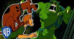 Scooby-Doo! in Italiano | Caccia sull'Isola degli Zombi | WB Kids