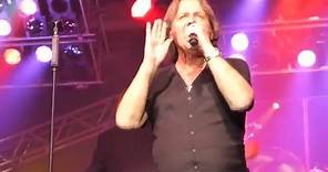 Rock Meets Classic - John Wetton - Heat of the Moment (Live) @ Würzburg 14.03.15 *HD*