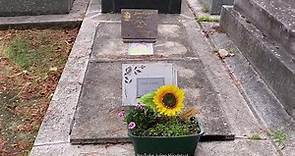Tombe de Jean CARMET cimetière du Montparnasse, Paris