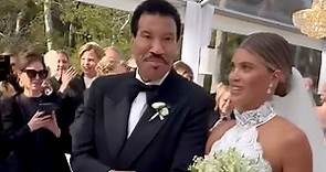 Lionel Richie shares sweet message to newly married daughter Sofia