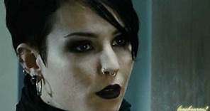 Lisbeth Salander ♥ Noomi Rapace ♥ The Girl with the Dragon Tattoo !