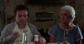 Dinner at mother's house - Goodfellas (1990)