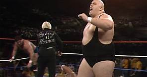 King Kong Bundy crushes Hulk Hogan: Saturday Night's Main Event, March 1, 1986