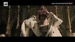 Así luce Joaquin Phoenix en el tráiler de "Napoleón", la nueva película de Ridley Scott