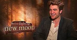 'New Moon' Interview with Robert Pattinson
