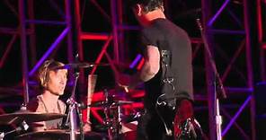 Ted Nugent & Godsmack - Stranglehold Live