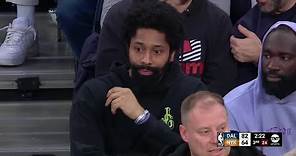 Spencer Dinwiddie pulled up to the Mavs-Knicks game 👀 | NBA on ESPN