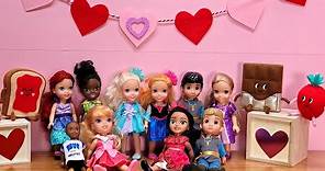 Valentine's Day 2024 ! Elsa & Anna toddlers - school decorating - gifts - games - Barbie