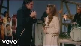 Johnny Cash, June Carter Cash - Help Me Make It Through the Night (Live in Denmark)