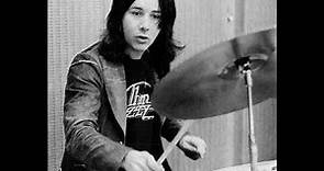 Brian Downey - Thin Lizzy - at 3:11: DRUM SOLO - 1975