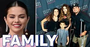 Selena Gomez Family & Biography