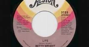 Betty Wright Life