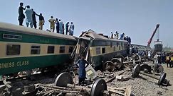 Pakistan train crash kills at least 33