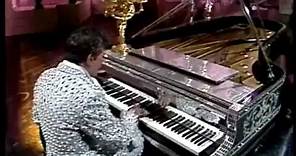 Liberace on Johnny Carsons Tonight Show (1986)