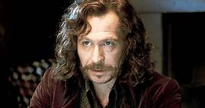Gary Oldman Calls His Harry Potter Acting 'Mediocre' as Sirius Black