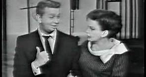 Judy Garland & Mel Torme - The Trolley Song