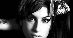 Amy Winehouse - Back To Black (Live Itunes Festival)