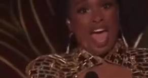 Angela Bassett wins a Golden Globe For Black Panther Wakanda Forever and the Crowd Goes wild #foryou #foryourpage #angelabassett #blackpantherwakandaforever #goldenglobes #losangeles #blacktiktok #blackgirlmagic