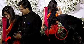 Vivek Oberoi CUTE Moment with wife Priyanka Alva at Sid Kiara Wedding Reception