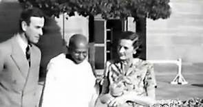 Gandhi meets Lord and Lady Mountbatten, April 1947