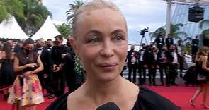 Emmanuelle Beart :" C'était très important d'être là pour moi." - Cannes 2021 - Vidéo Dailymotion