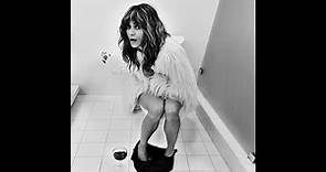 Halle Berry Celebrates 2 Million Instagram Followers with Cheeky Bathroom Photo