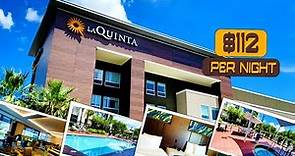 La Quinta Inn & Suites by Wyndham Orlando IDrive Theme Parks | Room & Hotel Tour