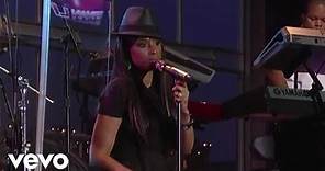 Jennifer Hudson - I Remember Me (Live on Letterman)