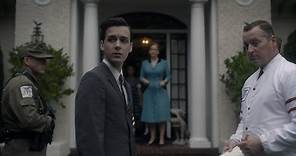 Thomas Smith surrenders himself to the Reich | The Man in the High Castle