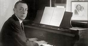 Rachmaninoff plays his own Piano Concerto No. 3
