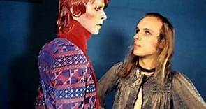 David Bowie - ☆Heroes (David Bowie / Brian Eno) forever !