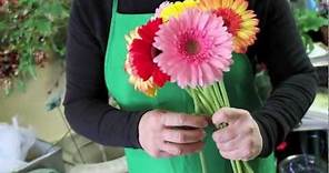 DIY How to make your own wedding bouquet with gerbera daisies
