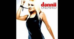 Dannii Minogue – Don't Wanna Leave You Now (Unleashed '98 UK Tour)