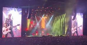 Axl Rose amazing performance with his natural voice in London July 2 2022