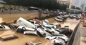 鄭州暴雨「5分鐘淹沒隧道」 汽車堆成山...裡面都是遺體｜東森新聞