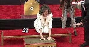Lily Tomlin dejó sus huellas en el Teatro Chino de Hollywood acompañada de Jane Fonda | ¡HOLA! TV
