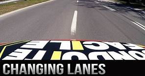 How to Change Lanes - Tips for the Driving Exam