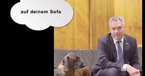 🐾 Willkommen Österreich deckt auf: Wir haben exklusive Einblicke in die unzensierte Gedankenwelt von Karl Nehammers Hund Fanny. 🐶🎤 Ob die beiden sich immer so einig sind? 🤔 Willkommen Österreich, Folge 592 #willkommenösterreich #stermannundgrissemann #gagsgagsgags #nehammer #hund #hundeliebe #comedy #dogthoughts #kanzler #österreich #imagevideo #dogwhisperer | Willkommen Österreich