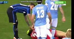 Federico Marchetti First Minute Horror Foul - Lazio 0-0 Inter 01-05-2016