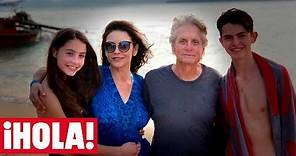 Así se divierten Michael Douglas y Catherine Zeta-Jones con sus hijos