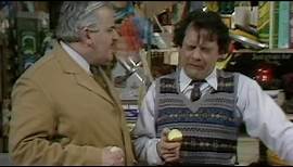 Open All Hours - s01e06 - Apples And Self Service