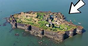 15 AMAZING FORTS and FORTRESSES