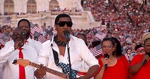 A Capitol Fourth:Babyface Performs "Change the World"