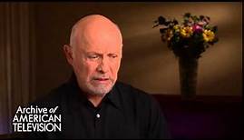 Hector Elizondo discusses what he learned from Lee Marvin - EMMYTVLEGENDS.ORG
