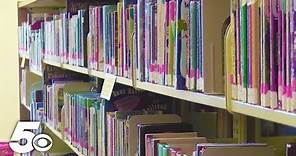 Judge blocks Arkansas library censorship law